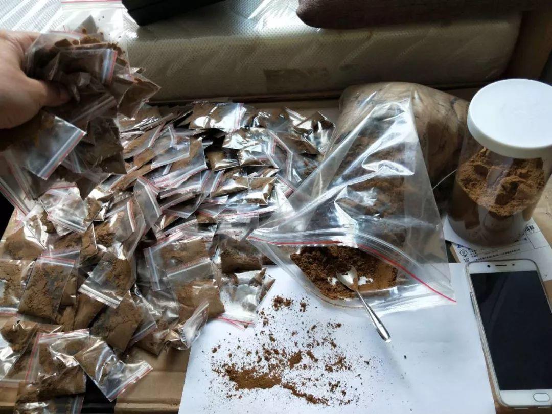 滇仁堂純中藥潤喉止咳粉，還可降三高，通便減肥等功效